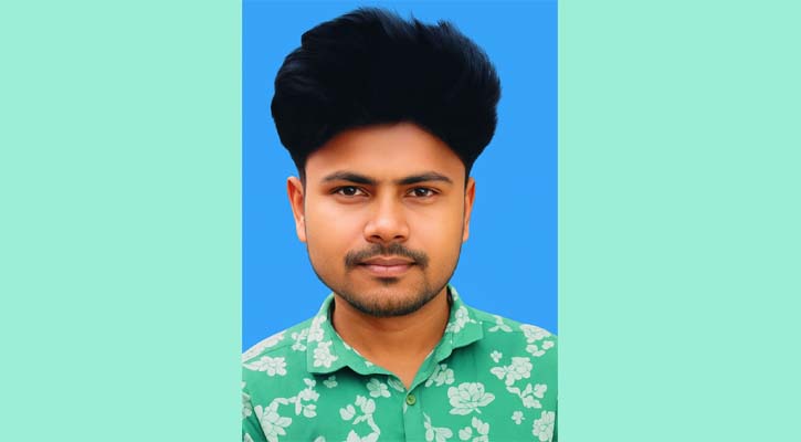 বাড়ির বাক্সের ভেতর থেকে ভ্যানচালকের লাশ উদ্ধার